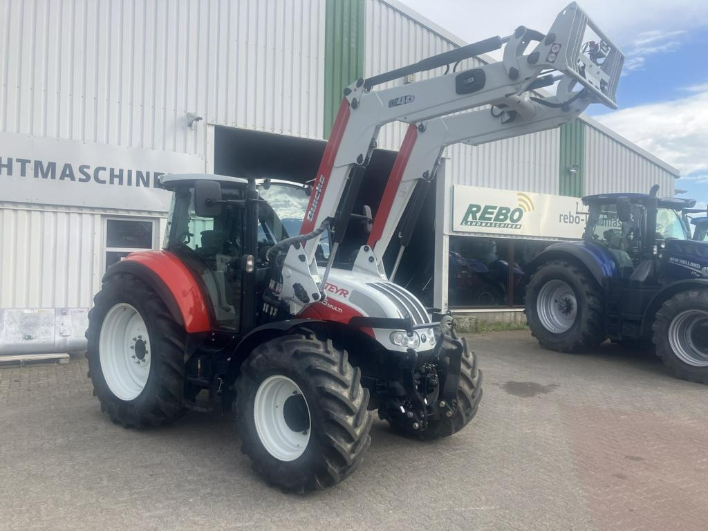 Steyr 4105 Multi - Tractor: foto 1 Steyr 4105 Multi - Tractor: foto 1