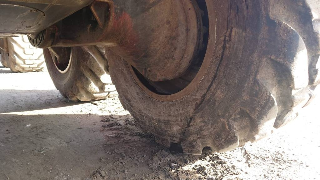 Komatsu 845 - Autocargador: foto 5 Komatsu 845 - Autocargador: foto 5