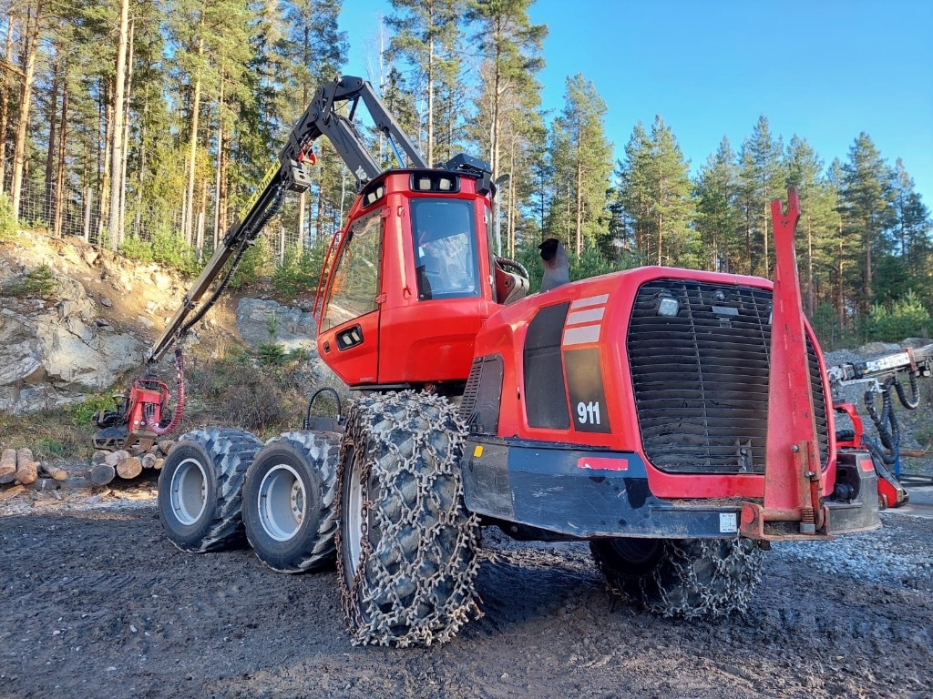 Komatsu 911 - Procesadora forestal: foto 5 Komatsu 911 - Procesadora forestal: foto 5