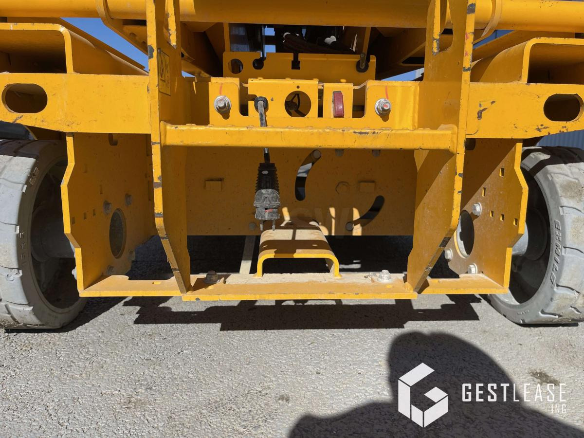 Plataforma de tijeras Genie GS-2646: foto 16