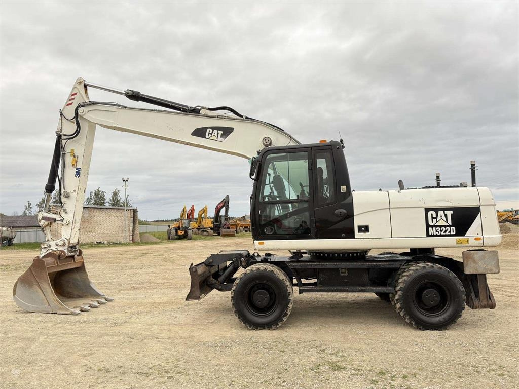 CAT M 322 D , 3D Trimble ready - Excavadora de ruedas: foto 3 CAT M 322 D , 3D Trimble ready - Excavadora de ruedas: foto 3