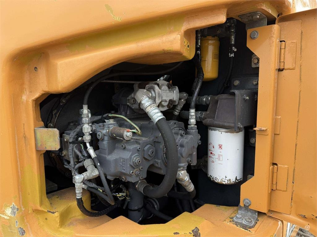 Excavadora de cadenas Case CX 145 C SR ROTOTILT: foto 15 Excavadora de cadenas Case CX 145 C SR ROTOTILT: foto 15