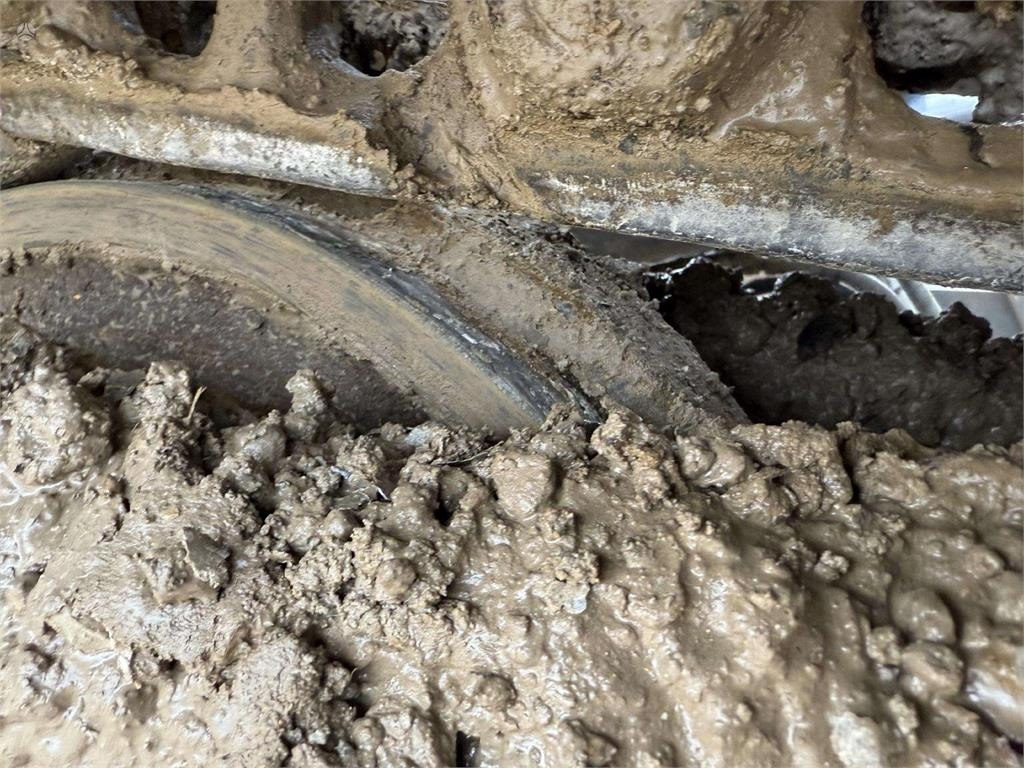 Excavadora de cadenas Case CX 145 C SR ROTOTILT: foto 24 Excavadora de cadenas Case CX 145 C SR ROTOTILT: foto 24