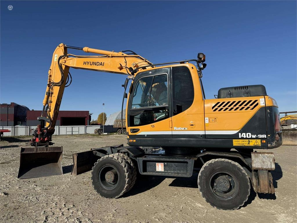 Hyundai Robex 140 W-9A Rototilt + grap - Excavadora de ruedas: foto 2 Hyundai Robex 140 W-9A Rototilt + grap - Excavadora de ruedas: foto 2