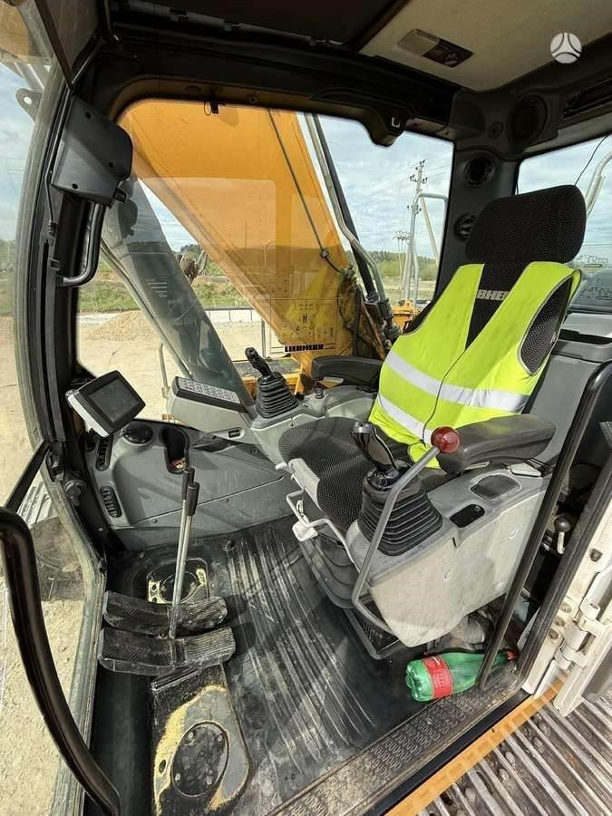 Excavadora de cadenas Liebherr R 926 LC: foto 7