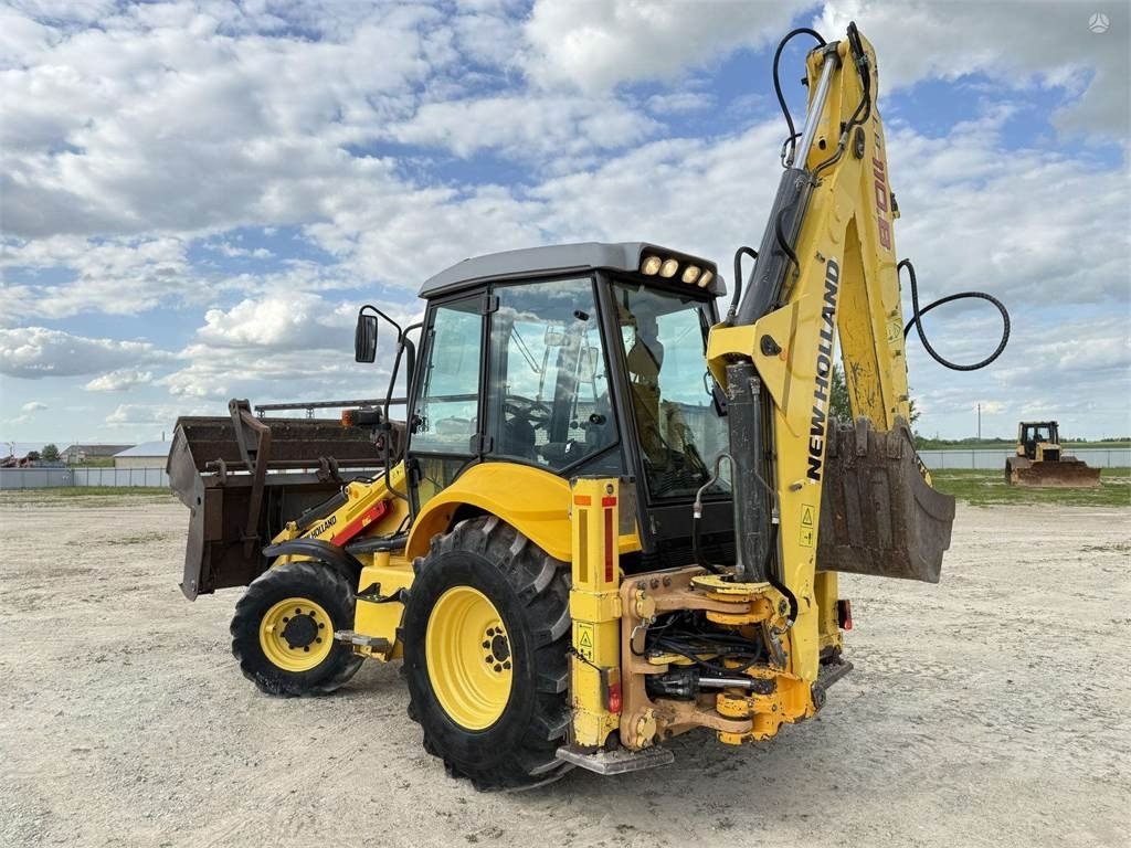 New Holland LB 110 B-4PT - Retroexcavadora: foto 5 New Holland LB 110 B-4PT - Retroexcavadora: foto 5