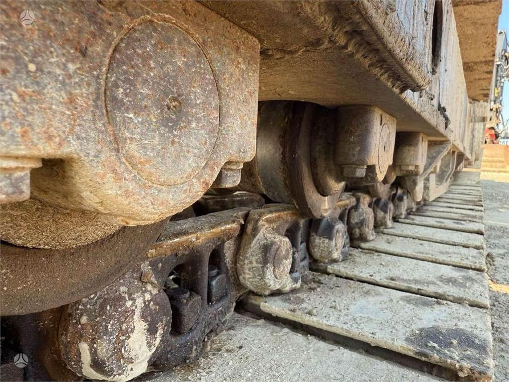 Arrendamiento de Volvo EC 240 LC  Volvo EC 240 LC: foto 23