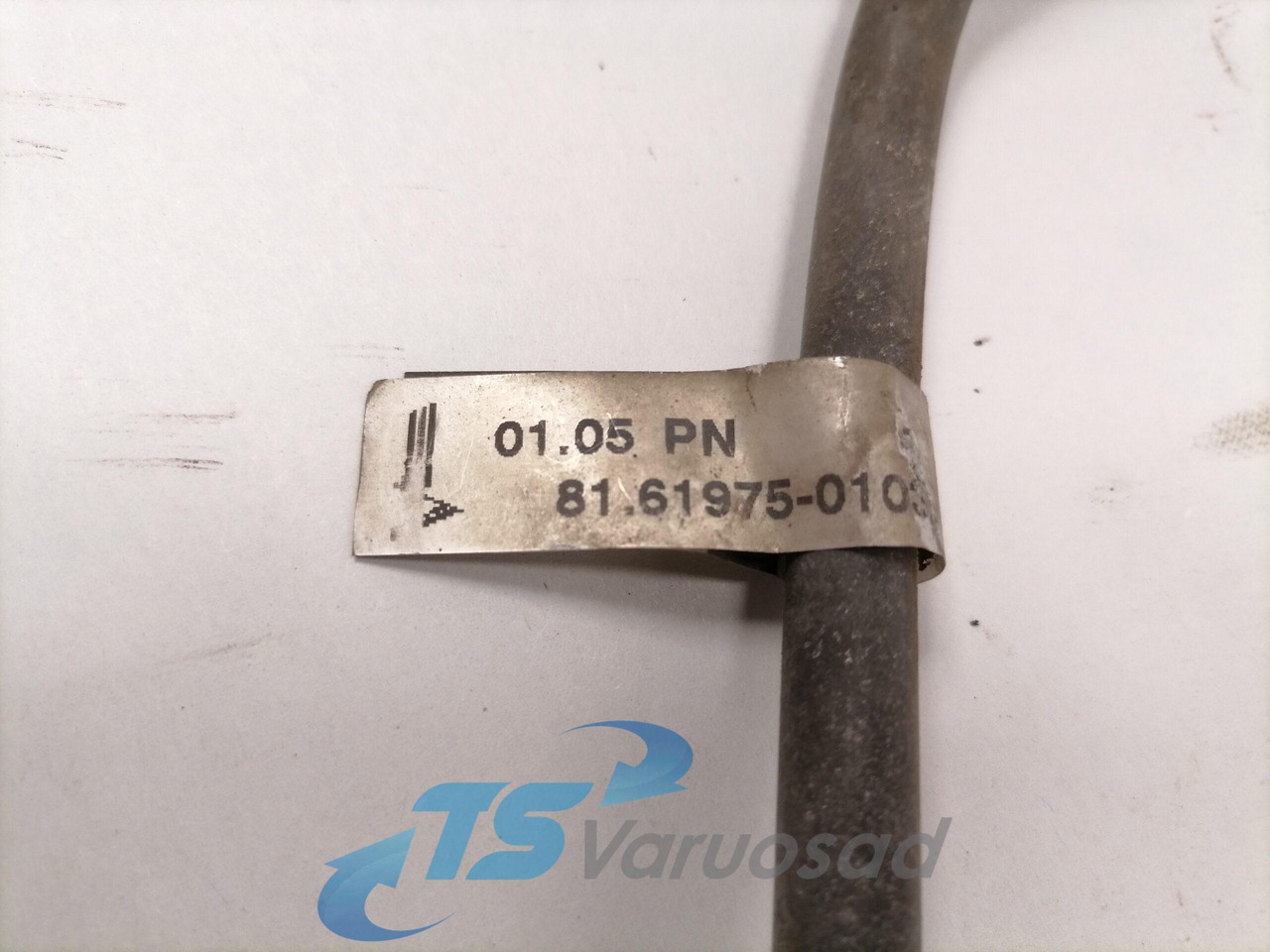 MAN A/C pipe 81619750103 - Calefacción/ Ventilación para Camión: foto 2 MAN A/C pipe 81619750103 - Calefacción/ Ventilación para Camión: foto 2