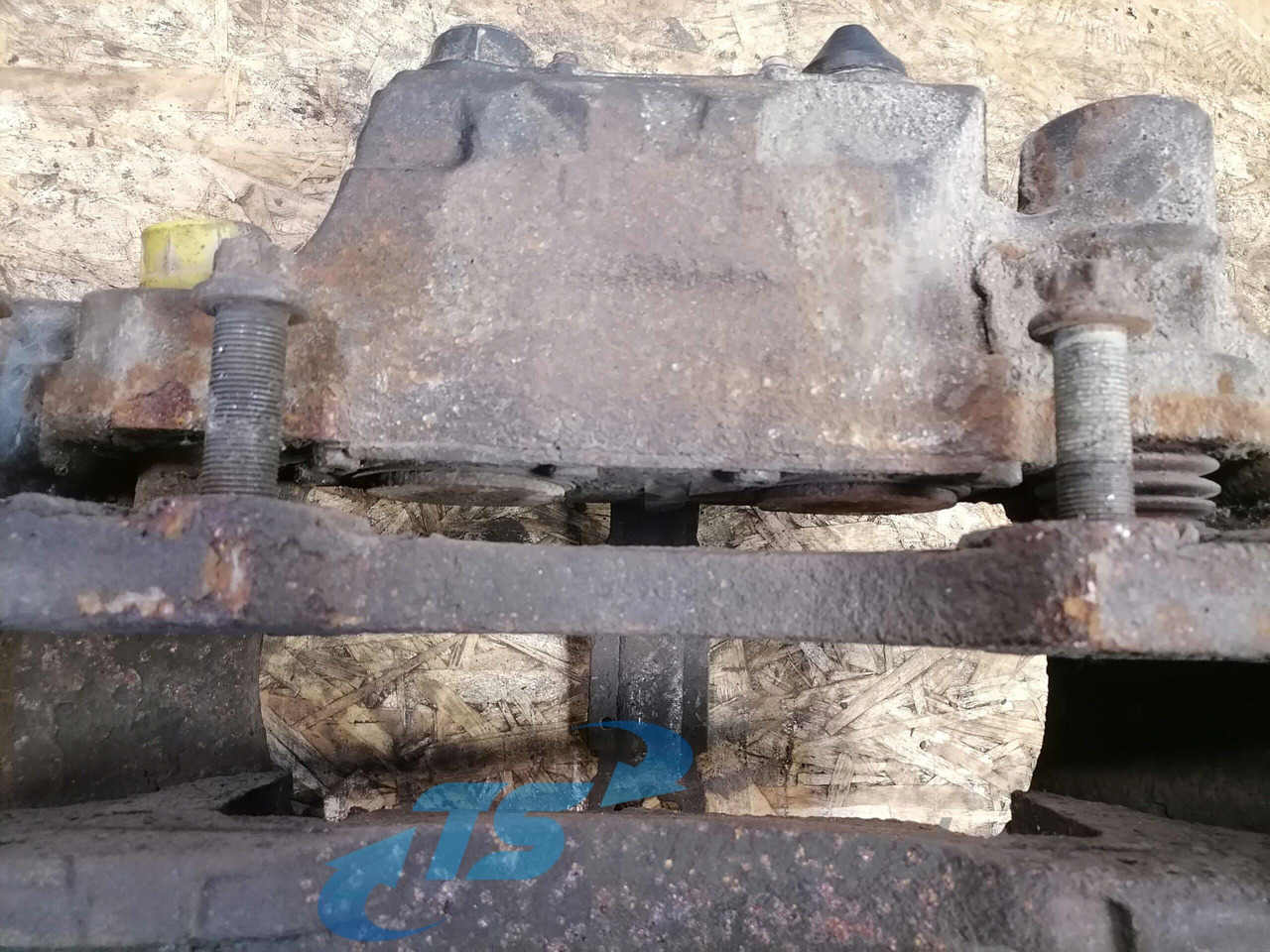 MAN Brake caliper 81508046439 - Piezas de freno para Camión: foto 2 MAN Brake caliper 81508046439 - Piezas de freno para Camión: foto 2