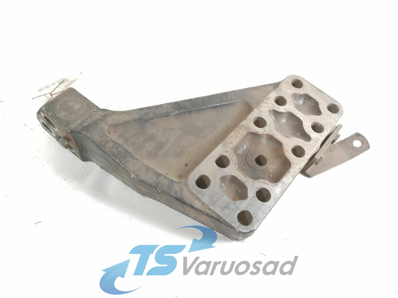 MAN Engine bracket 51415013045 - Motor y piezas para Camión: foto 4 MAN Engine bracket 51415013045 - Motor y piezas para Camión: foto 4