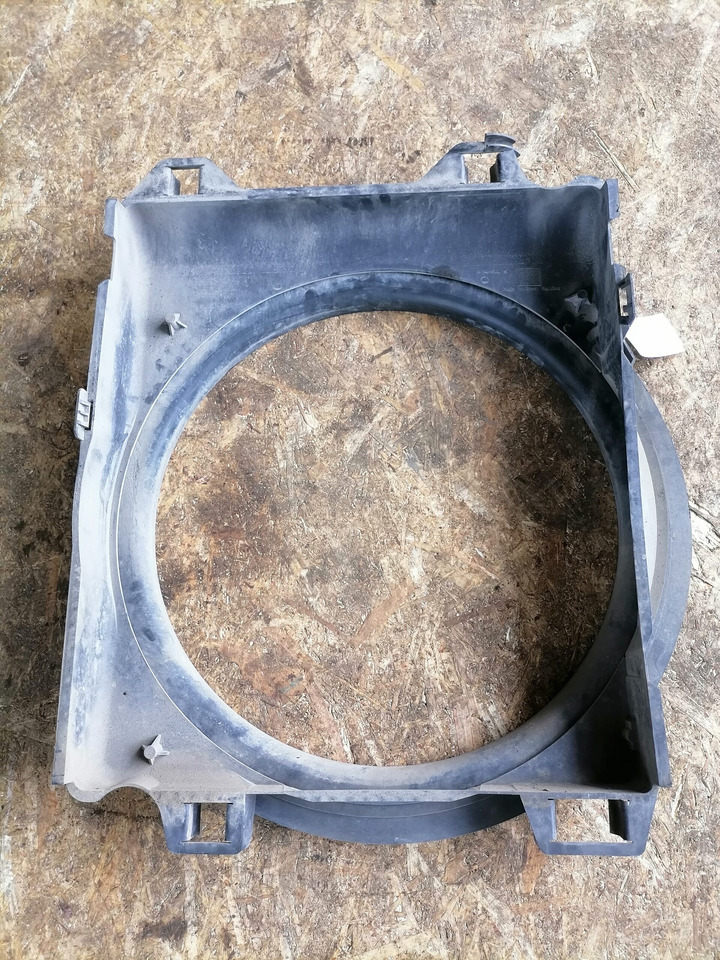 MAN Fan shroud 81066200173 - Radiador para Camión: foto 4 MAN Fan shroud 81066200173 - Radiador para Camión: foto 4