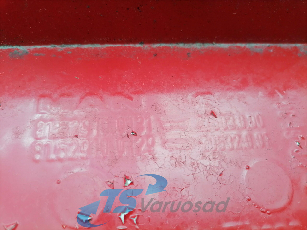 Pieza universal para Camión MAN MAN kabiini tuulesuunaja, katus 81629100131: foto 6