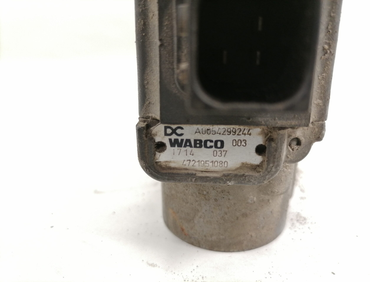 Mercedes-Benz ABS brake valve A0054299244 - Válvula de freno para Camión: foto 3 Mercedes-Benz ABS brake valve A0054299244 - Válvula de freno para Camión: foto 3