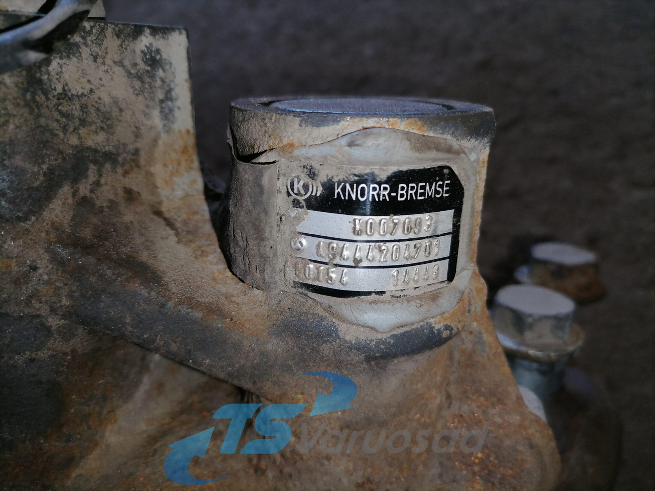 Mercedes-Benz Brake caliper A9444204701 - Piezas de freno para Camión: foto 2 Mercedes-Benz Brake caliper A9444204701 - Piezas de freno para Camión: foto 2