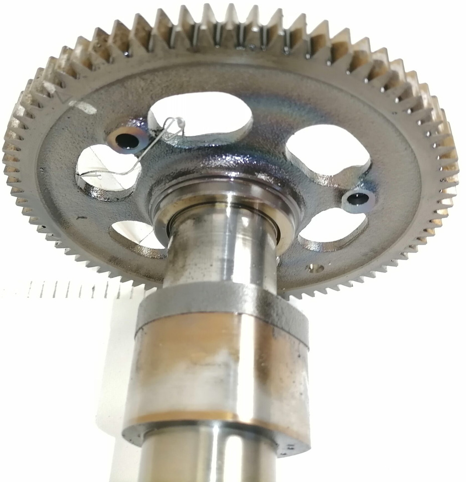 Mercedes-Benz Camshaft A4710501401 - Árbol de levas para Camión: foto 2 Mercedes-Benz Camshaft A4710501401 - Árbol de levas para Camión: foto 2