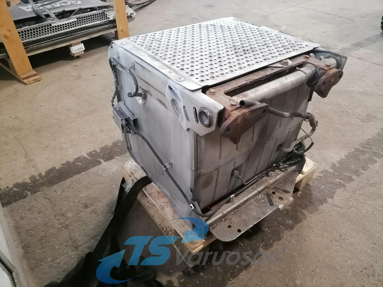 Mercedes-Benz Muffler A0034900314 - Silenciador para Camión: foto 3 Mercedes-Benz Muffler A0034900314 - Silenciador para Camión: foto 3