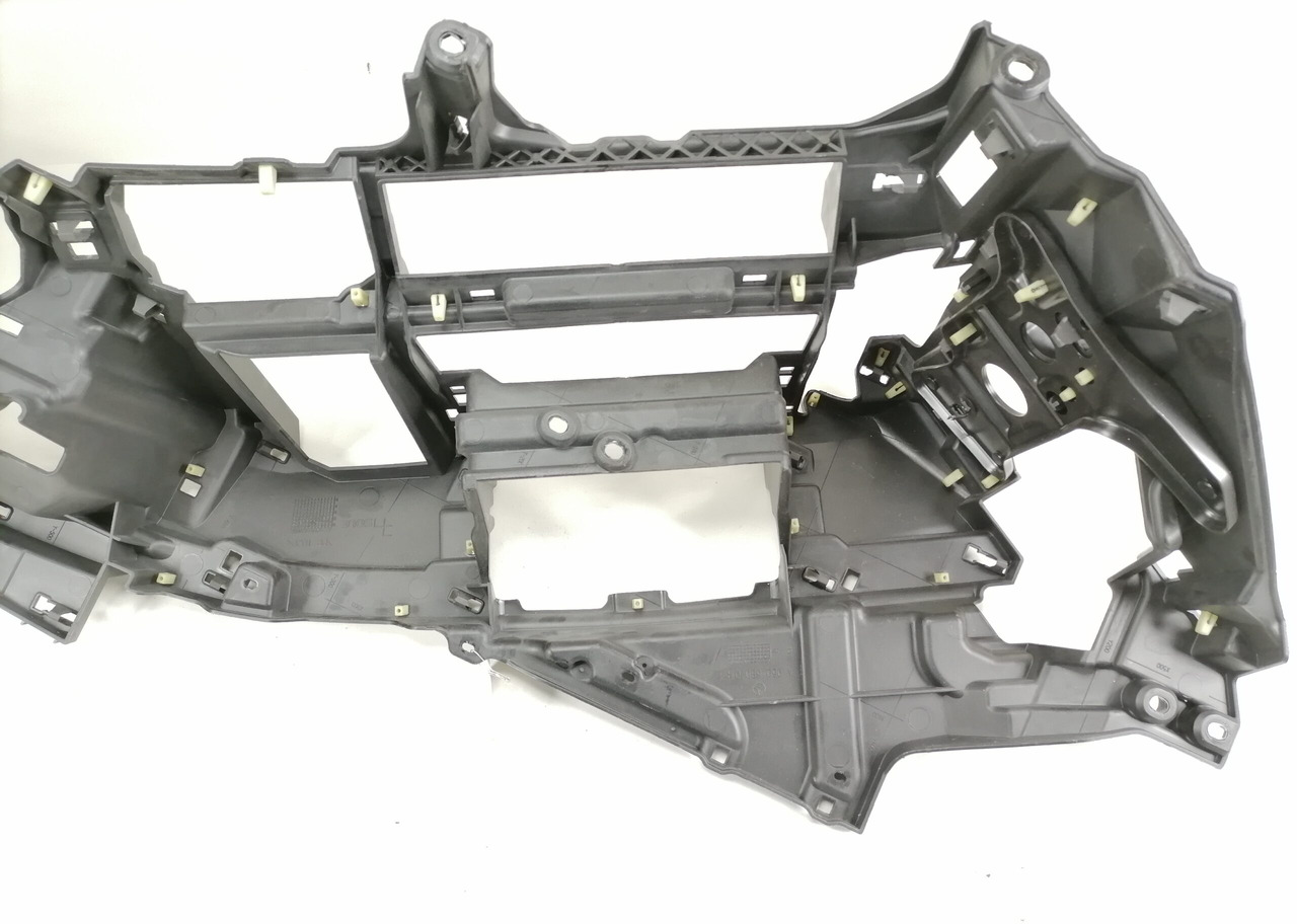 Mercedes-Benz Salongi plastik A9606800754 - Pieza universal para Camión: foto 5 Mercedes-Benz Salongi plastik A9606800754 - Pieza universal para Camión: foto 5