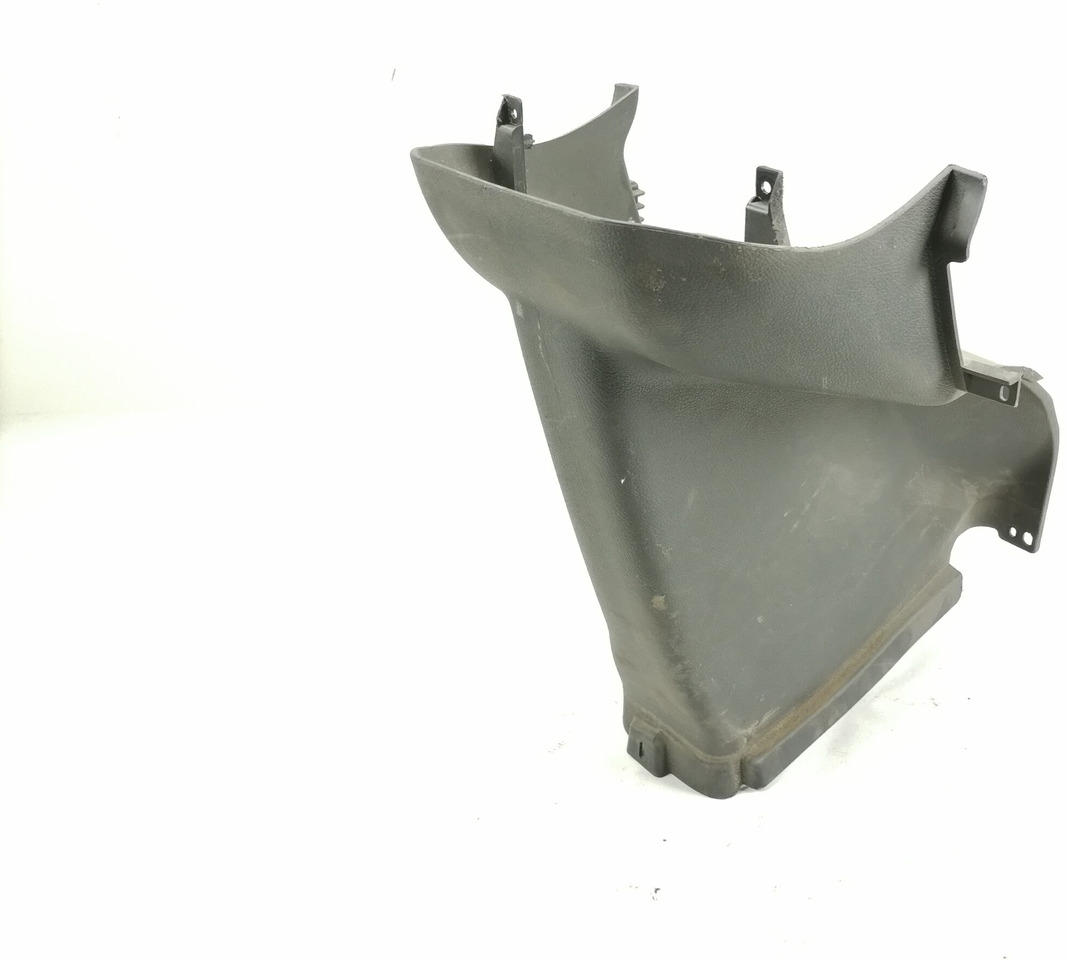 Mercedes-Benz Salongi plastik A9606882306 - Pieza universal para Camión: foto 2 Mercedes-Benz Salongi plastik A9606882306 - Pieza universal para Camión: foto 2