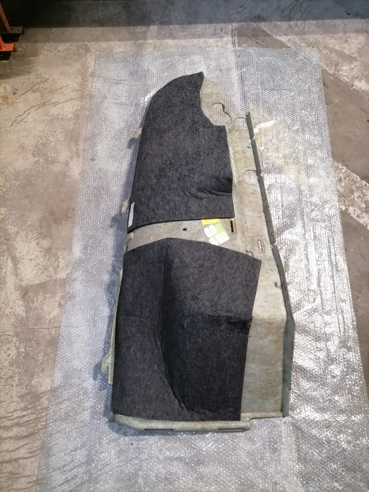 Mercedes-Benz Salongi polster A9606900657 - Pieza universal para Camión: foto 4 Mercedes-Benz Salongi polster A9606900657 - Pieza universal para Camión: foto 4
