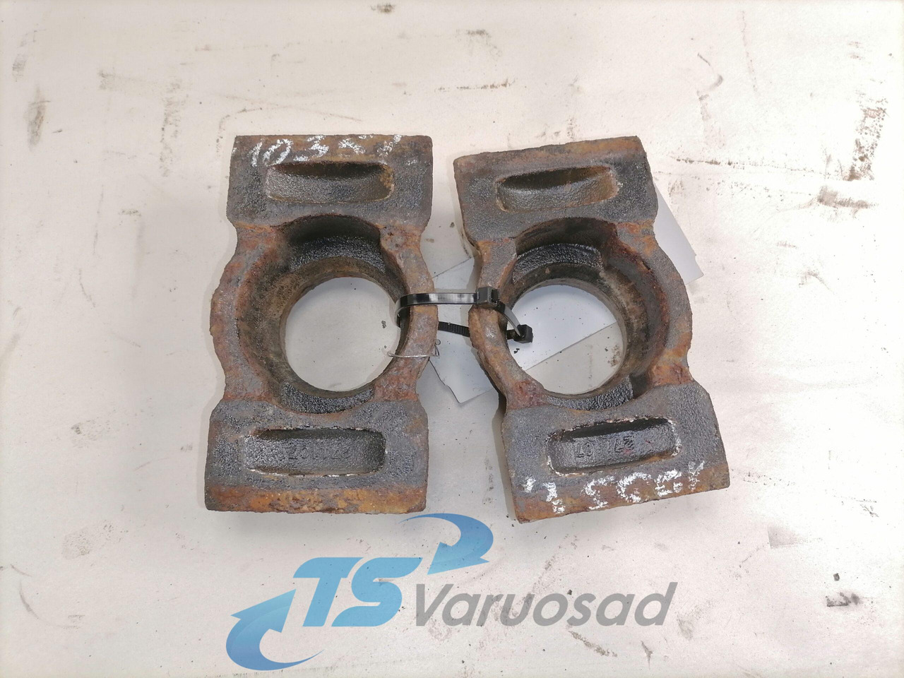 Mercedes-Benz Spring plate A9413310426 - Suspensión para Camión: foto 2 Mercedes-Benz Spring plate A9413310426 - Suspensión para Camión: foto 2