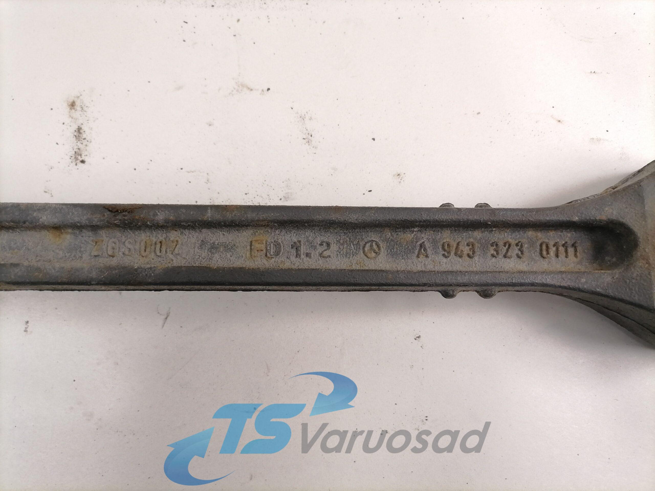 Mercedes-Benz Stabilisaatorvarda liigend A9433230111 - Barra estabilizadora para Camión: foto 5 Mercedes-Benz Stabilisaatorvarda liigend A9433230111 - Barra estabilizadora para Camión: foto 5