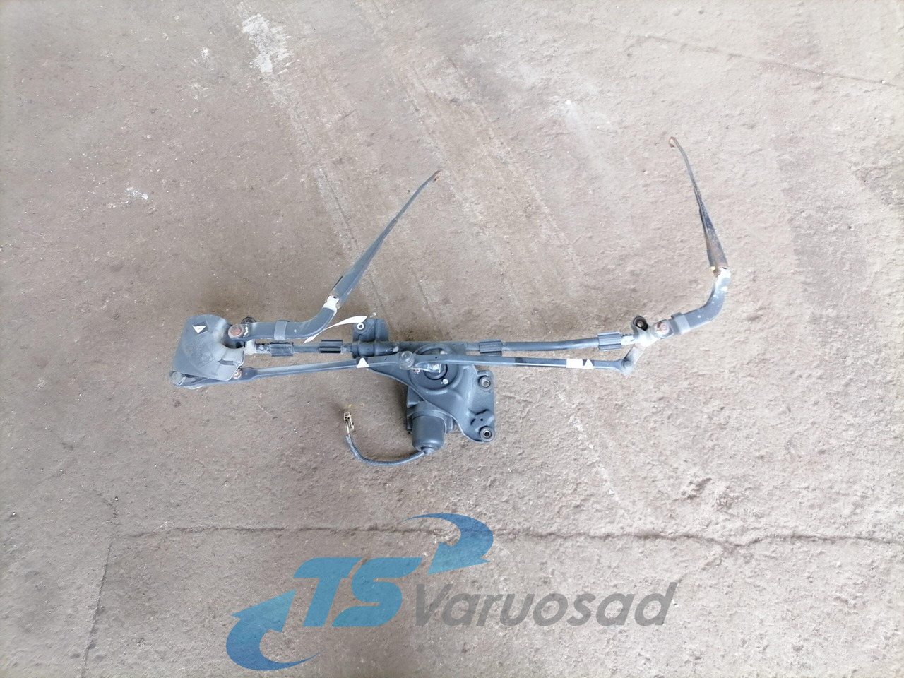 Renault Wiper frame 5010623531 - Limpiaparabrisas para Camión: foto 1 Renault Wiper frame 5010623531 - Limpiaparabrisas para Camión: foto 1