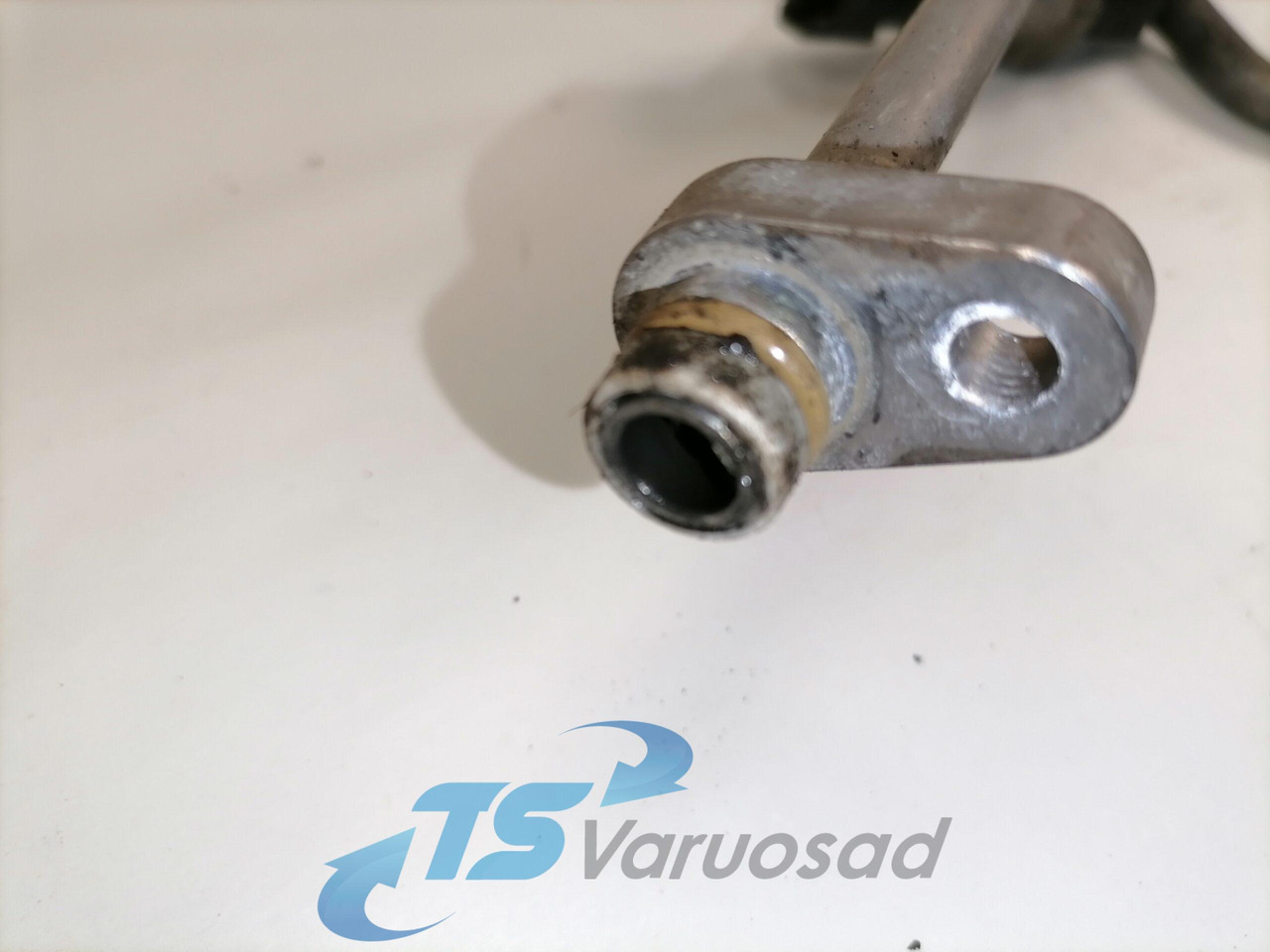 Scania A/C pipe 2030644 - Calefacción/ Ventilación para Camión: foto 5 Scania A/C pipe 2030644 - Calefacción/ Ventilación para Camión: foto 5