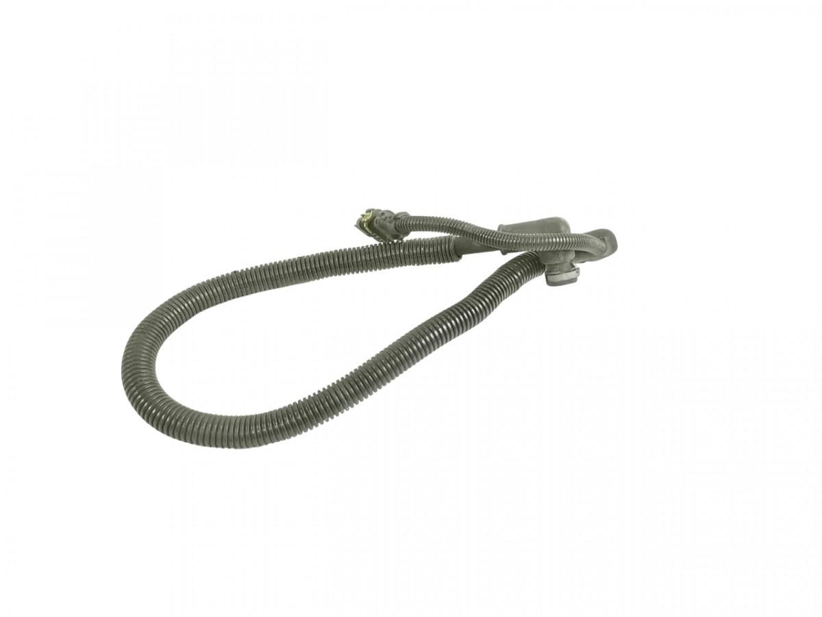 Scania ADBlue voolik 2432082 - Sistema de combustible para Camión: foto 1 Scania ADBlue voolik 2432082 - Sistema de combustible para Camión: foto 1