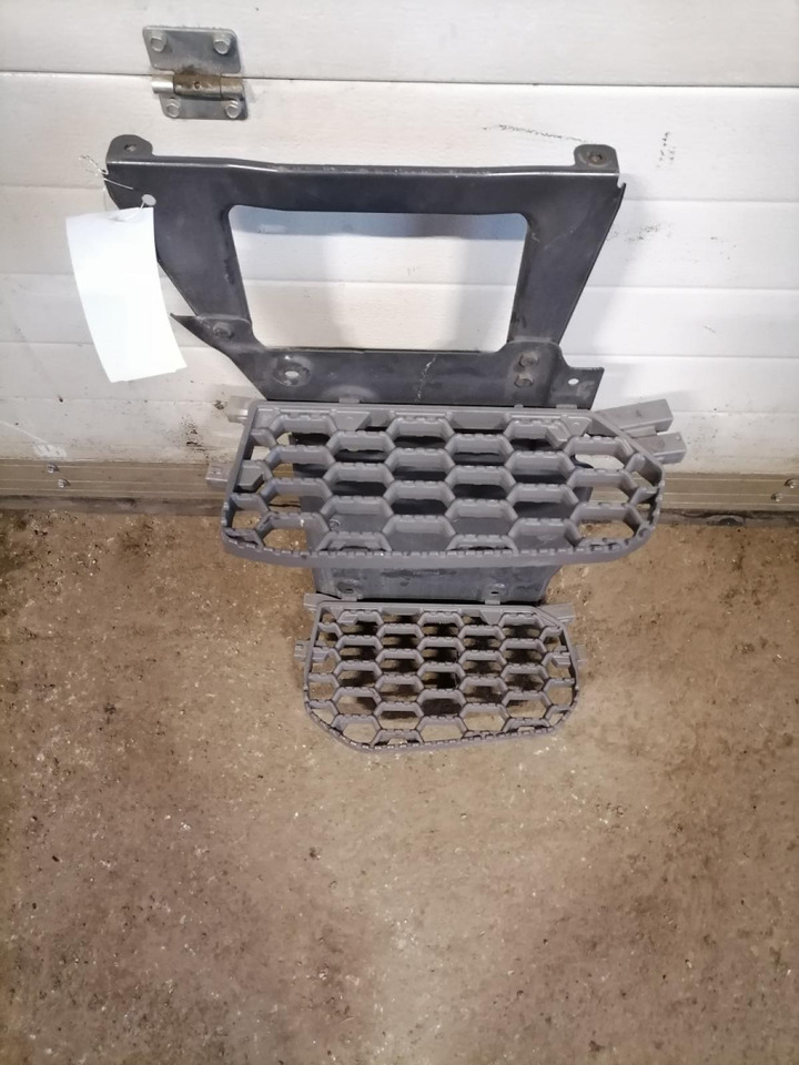 Scania Astmelaua raam 2649718 - Peldaño para Camión: foto 3 Scania Astmelaua raam 2649718 - Peldaño para Camión: foto 3