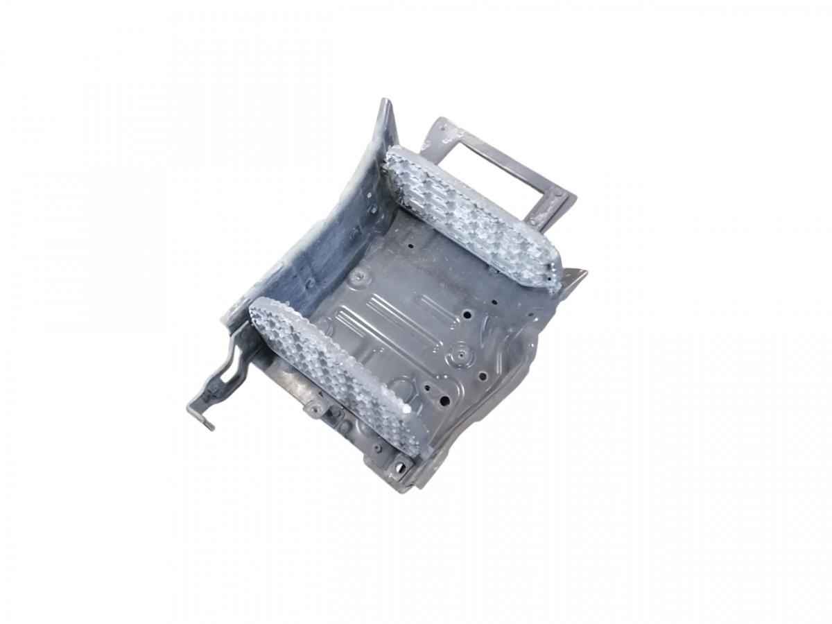 Scania Astmelaua u-plekk, parem 2553995 - Peldaño para Camión: foto 1 Scania Astmelaua u-plekk, parem 2553995 - Peldaño para Camión: foto 1