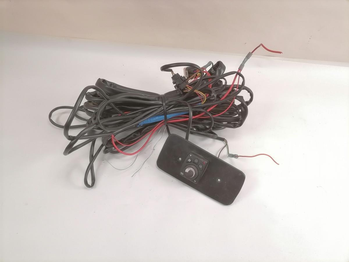 Scania Auxiliary heater airtronicD2 - Calefacción/ Ventilación para Camión: foto 3 Scania Auxiliary heater airtronicD2 - Calefacción/ Ventilación para Camión: foto 3