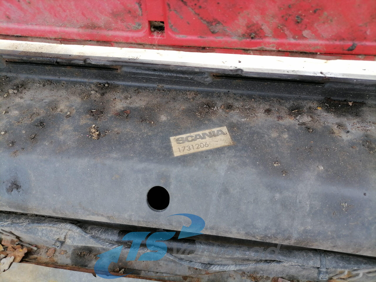 Scania Bumper 1731206 - Parachoques para Camión: foto 5 Scania Bumper 1731206 - Parachoques para Camión: foto 5