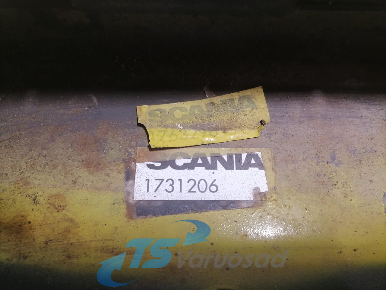 Scania Bumper 1763296 - Parachoques para Camión: foto 5 Scania Bumper 1763296 - Parachoques para Camión: foto 5