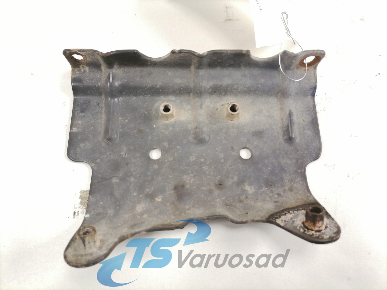 Scania Bumper bracket 1850267 - Parachoques para Camión: foto 3 Scania Bumper bracket 1850267 - Parachoques para Camión: foto 3