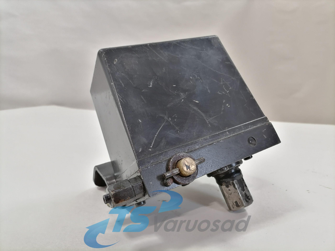 Scania Cab tilting pump 1794906 - Suspensión de cabina para Camión: foto 4 Scania Cab tilting pump 1794906 - Suspensión de cabina para Camión: foto 4