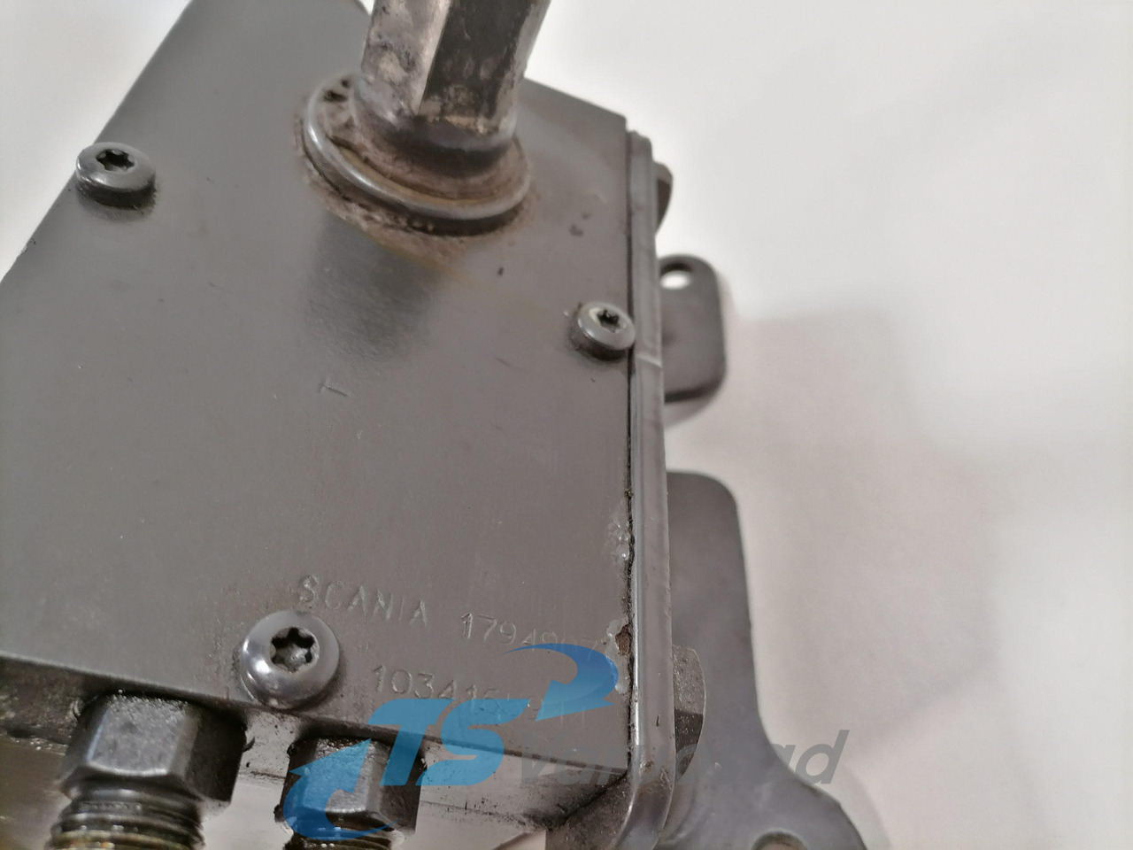 Scania Cab tilting pump 1794907 - Suspensión de cabina para Camión: foto 3 Scania Cab tilting pump 1794907 - Suspensión de cabina para Camión: foto 3