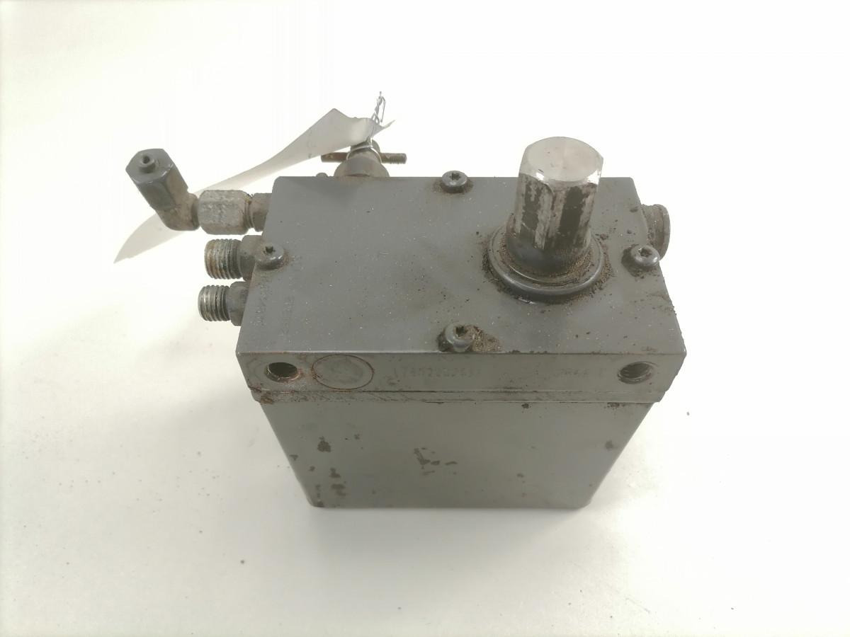 Scania Cab tilting pump 2081520 - Suspensión de cabina para Camión: foto 3 Scania Cab tilting pump 2081520 - Suspensión de cabina para Camión: foto 3