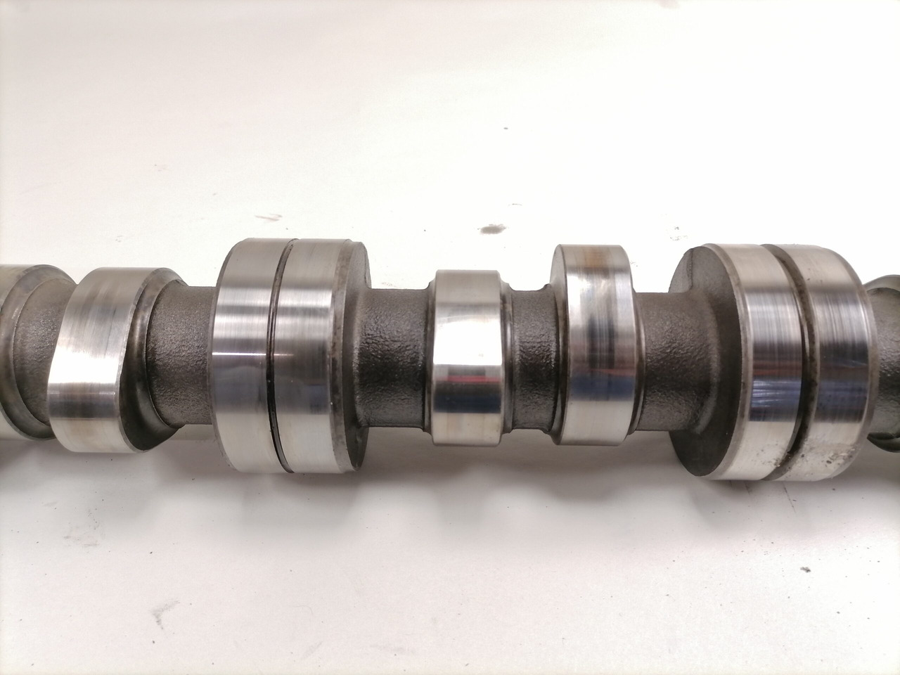 Scania Camshaft 1748794 - Árbol de levas para Camión: foto 4 Scania Camshaft 1748794 - Árbol de levas para Camión: foto 4