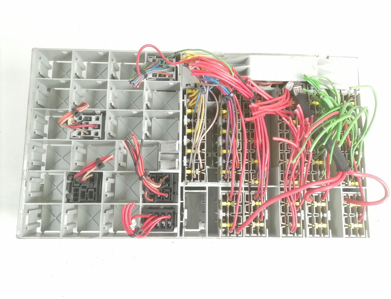 Scania Central electric unit 2022770 - Fusible para Camión: foto 5 Scania Central electric unit 2022770 - Fusible para Camión: foto 5