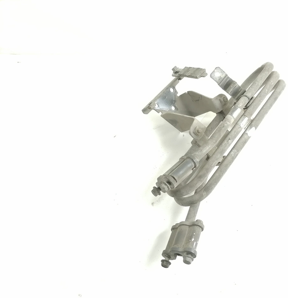 Scania Compressor air pipe 1509858 - Compresor para Camión: foto 2 Scania Compressor air pipe 1509858 - Compresor para Camión: foto 2