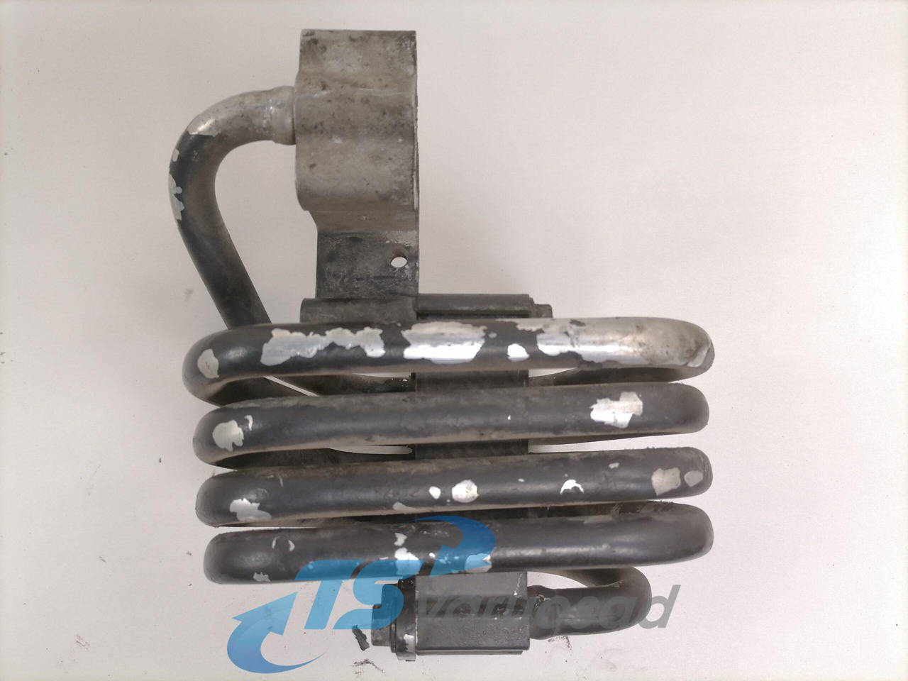 Scania Compressor air pipe 1798270 - Compresor para Camión: foto 2 Scania Compressor air pipe 1798270 - Compresor para Camión: foto 2