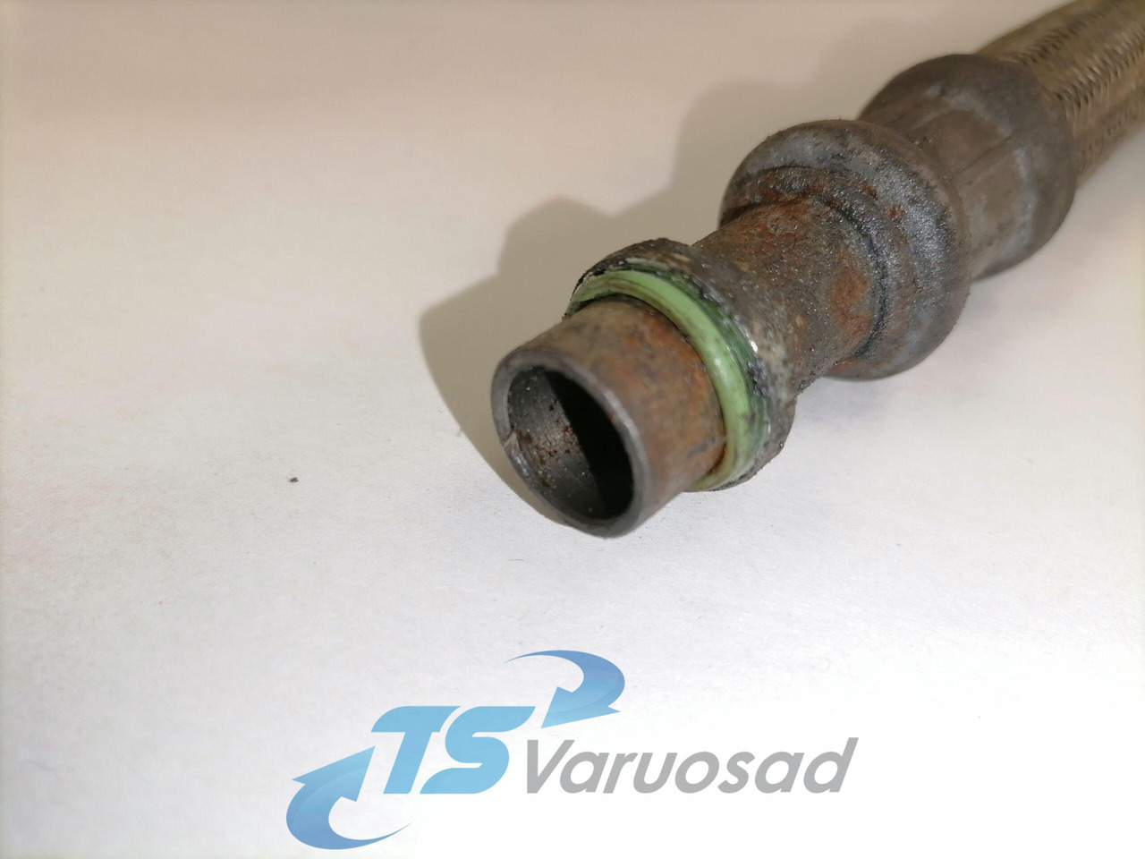 Scania Compressor air pipe 1801078 - Compresor para Camión: foto 3 Scania Compressor air pipe 1801078 - Compresor para Camión: foto 3