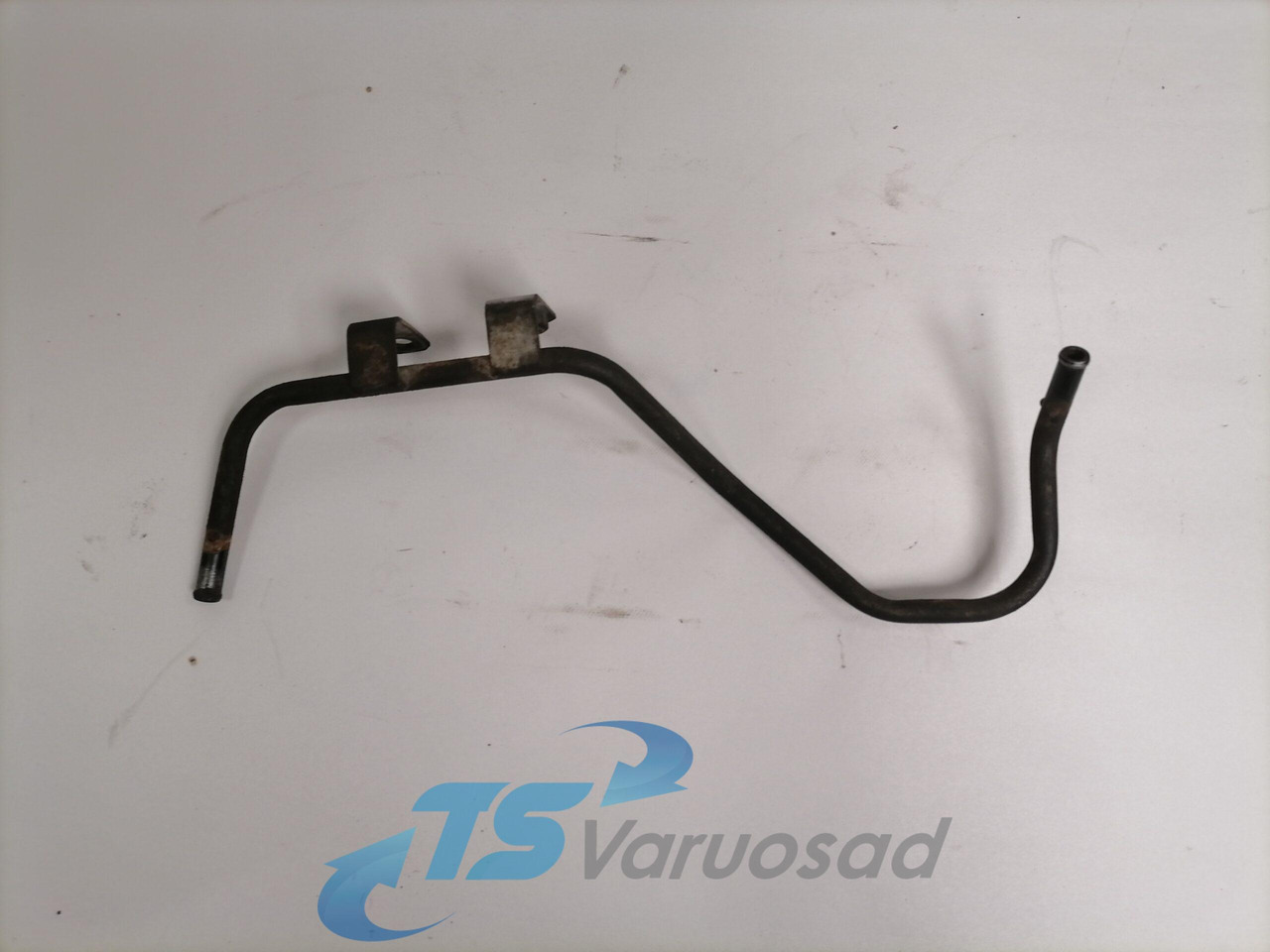 Scania Coolant pipe 1547782 - Sistema de refrigeración para Camión: foto 2 Scania Coolant pipe 1547782 - Sistema de refrigeración para Camión: foto 2