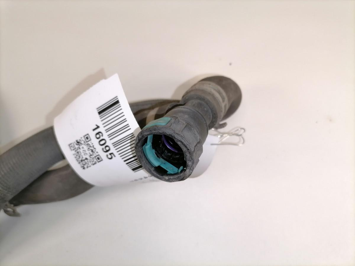 Scania Coolant pipe 2290810 - Sistema de refrigeración para Camión: foto 3 Scania Coolant pipe 2290810 - Sistema de refrigeración para Camión: foto 3