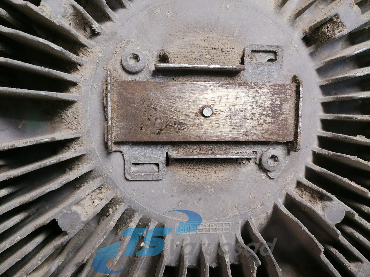 Scania Cooling fan 1392261 - Ventilador para Camión: foto 3 Scania Cooling fan 1392261 - Ventilador para Camión: foto 3