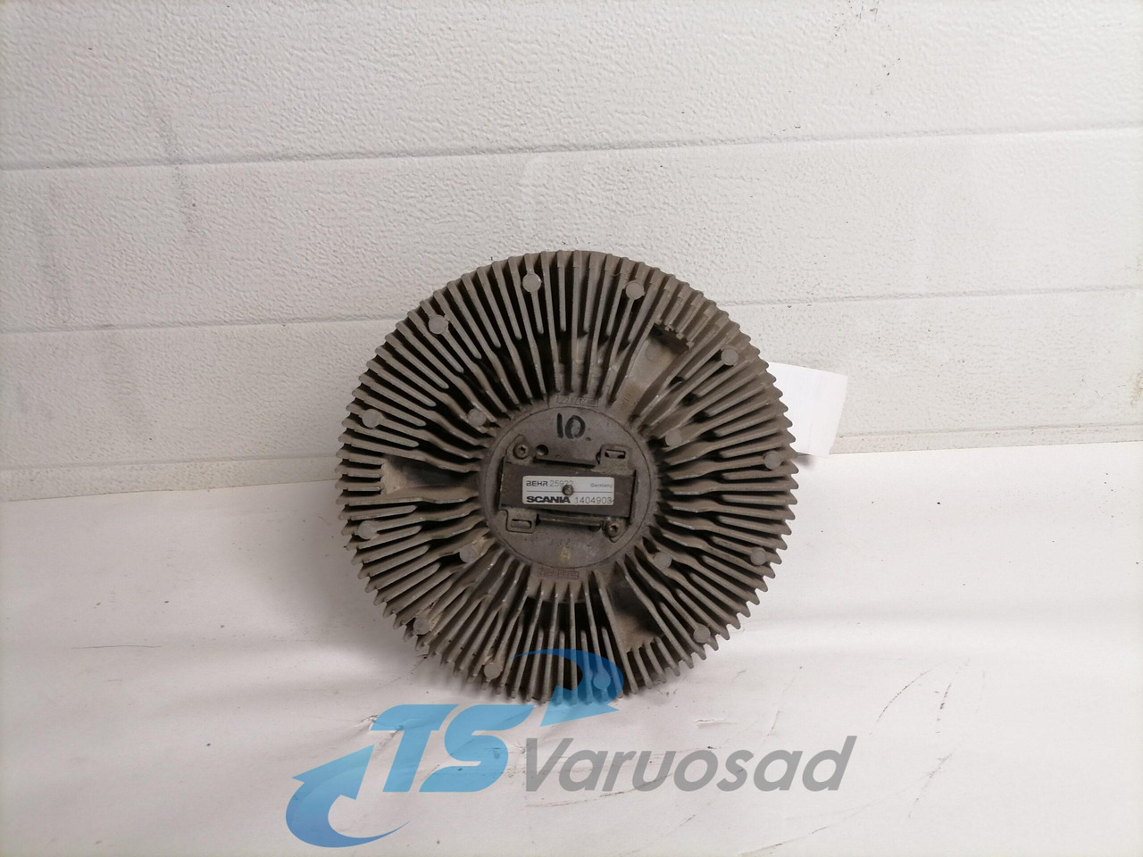 Scania Cooling fan 1404903 - Ventilador para Camión: foto 1 Scania Cooling fan 1404903 - Ventilador para Camión: foto 1