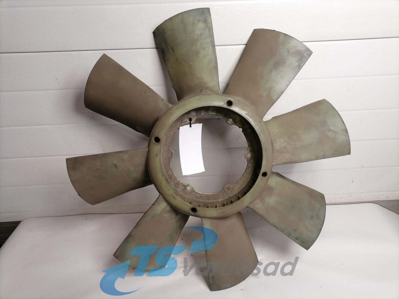 Scania Cooling fan 1411429 - Ventilador para Camión: foto 1 Scania Cooling fan 1411429 - Ventilador para Camión: foto 1