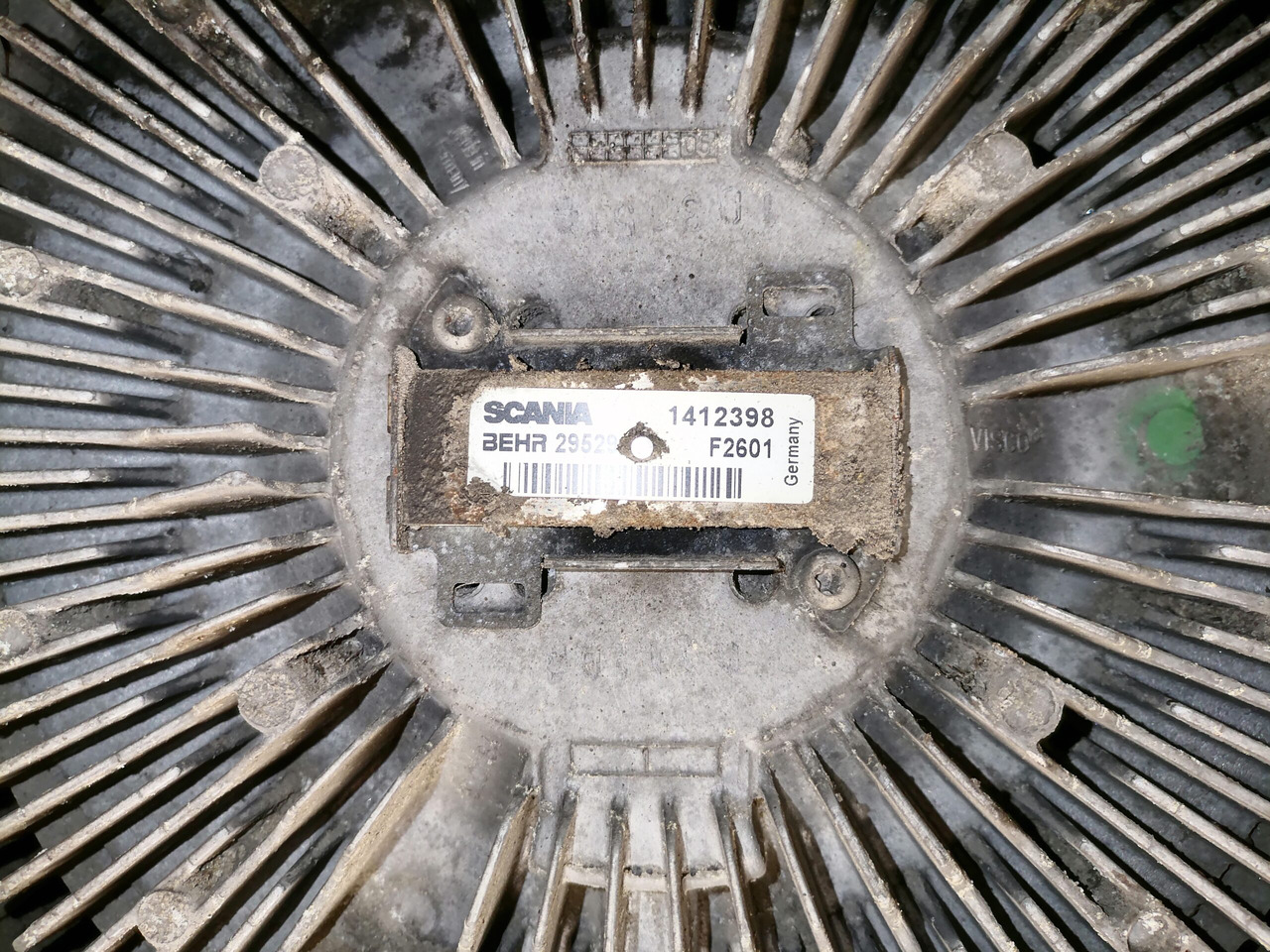 Scania Cooling fan 1412398 - Ventilador para Camión: foto 3 Scania Cooling fan 1412398 - Ventilador para Camión: foto 3