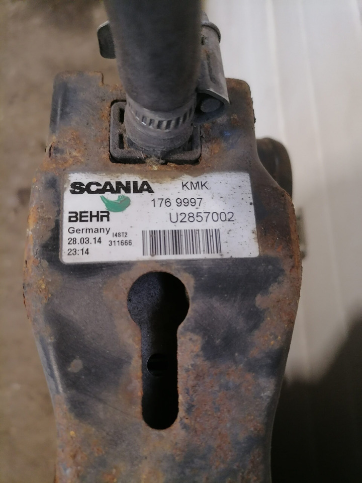 Scania Cooling radiator 1769997 - Radiador para Camión: foto 3 Scania Cooling radiator 1769997 - Radiador para Camión: foto 3