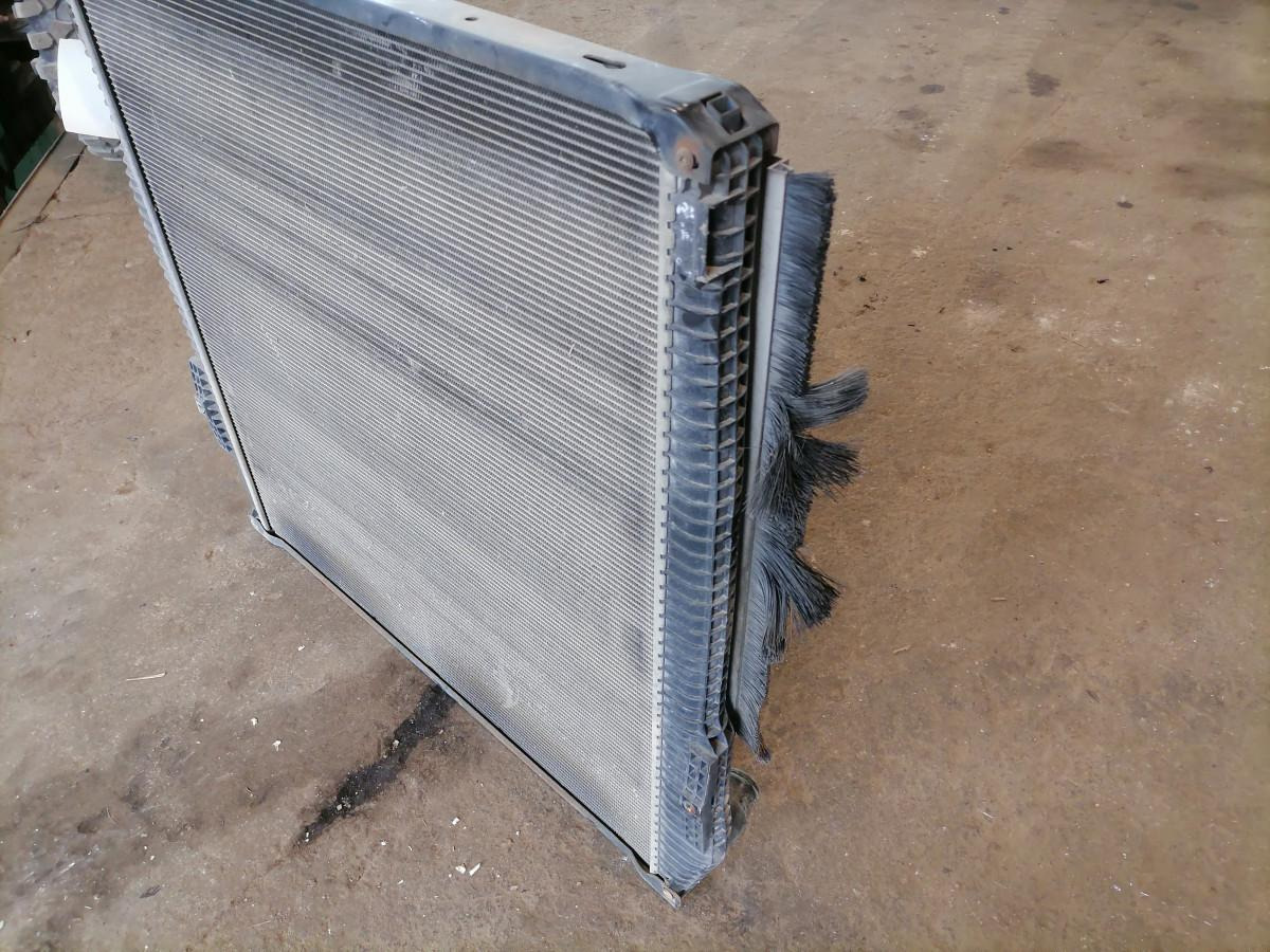 Scania Cooling radiator 2027572 - Radiador para Camión: foto 5 Scania Cooling radiator 2027572 - Radiador para Camión: foto 5